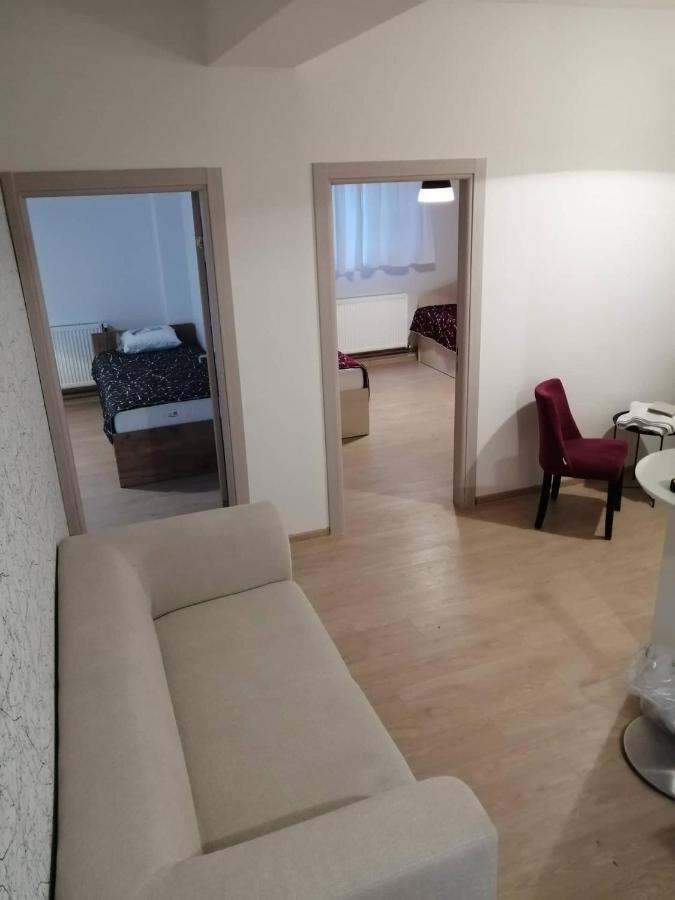 סקופיה Hostel Denica מראה חיצוני תמונה