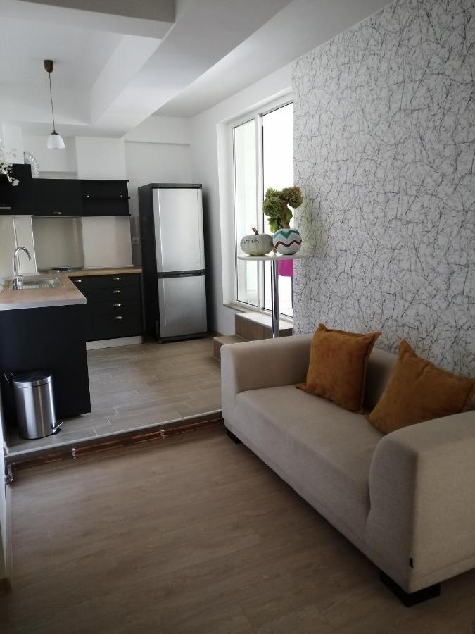 סקופיה Hostel Denica מראה חיצוני תמונה